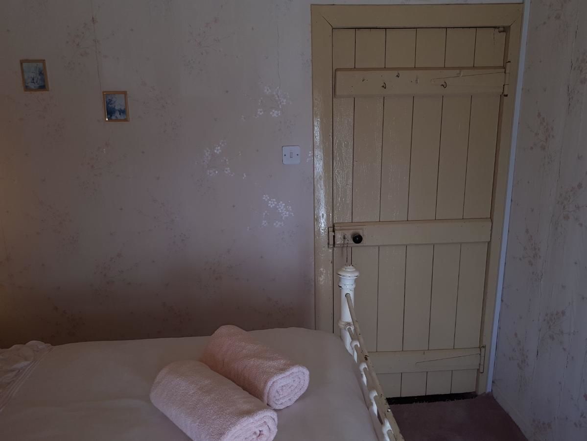 Фермерские дома Old Irish farmhouse Дингл-39