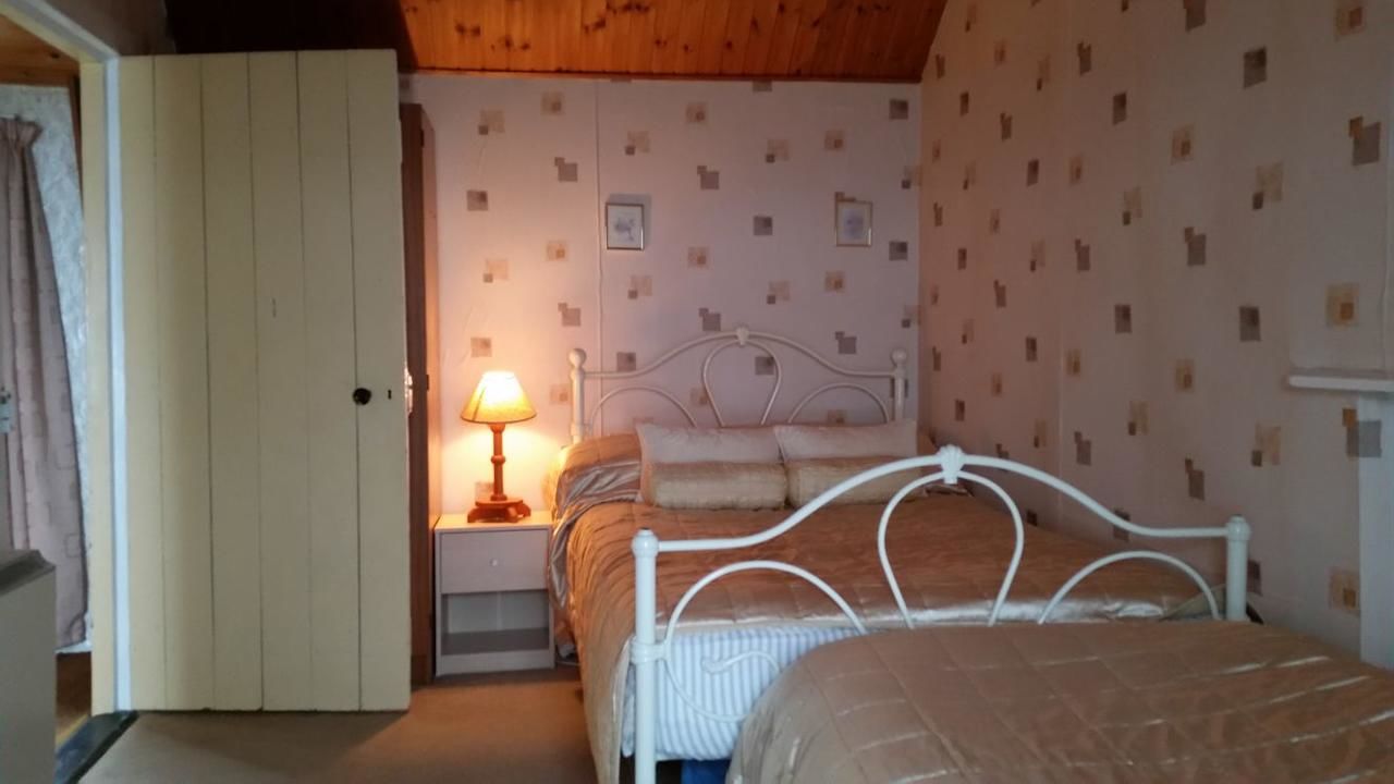 Фермерские дома Old Irish farmhouse Дингл-12